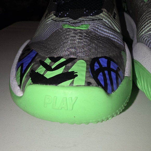 NEW Balance TWO WXY v2 basketball sneakers in the "Black Green Blue" 10.5 Mens - Picture 5 of 12